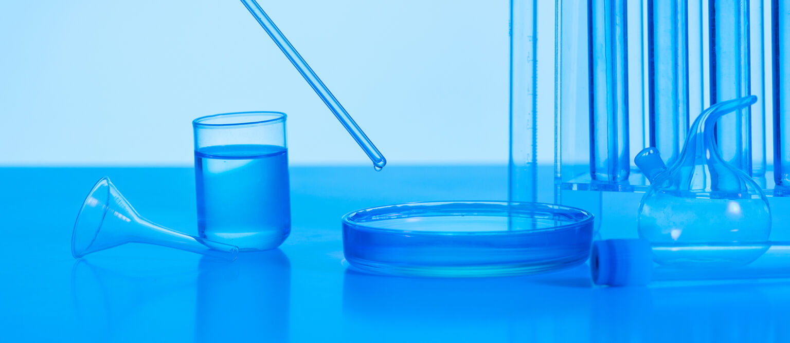 science-banner-with-glassware-assortment